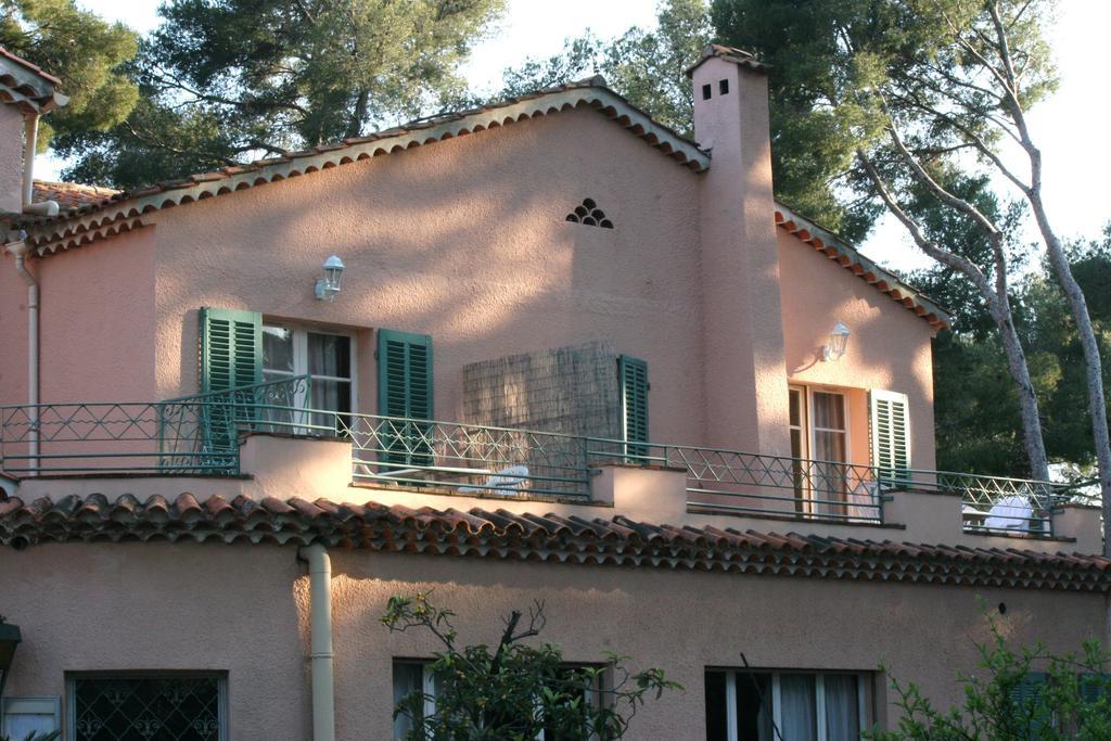 Hôtel De La Mer La Croix-Valmer Buitenkant foto