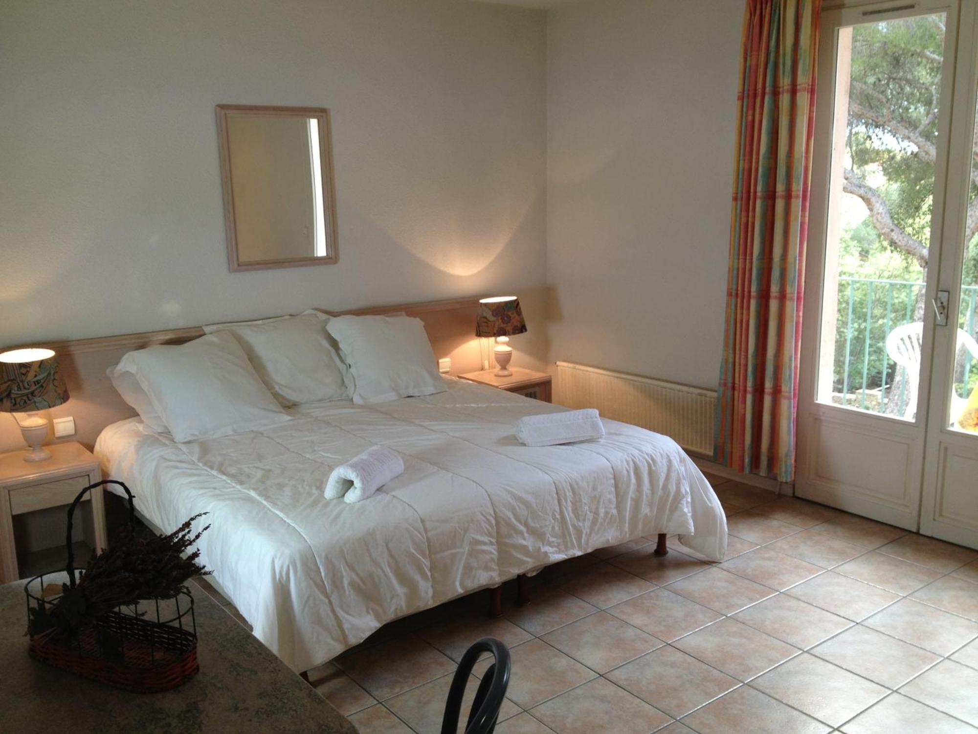 Hôtel De La Mer La Croix-Valmer Buitenkant foto